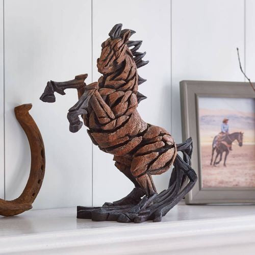 Edge Horse Figure